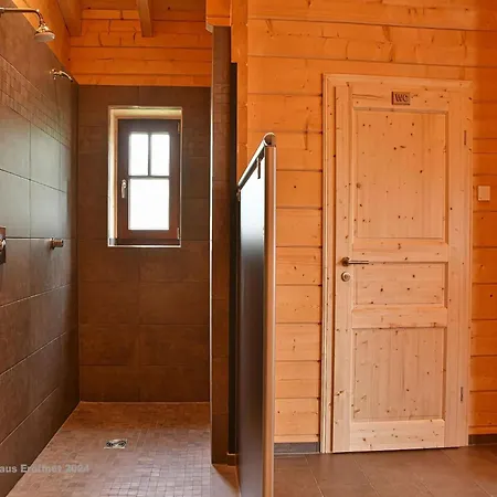 Holiday home Doppelhaushaelfte In